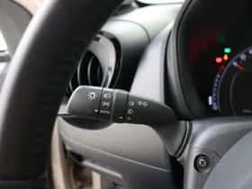 Toyota Aygo (2023) thumbnail 17