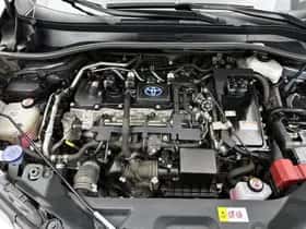 Toyota C-HR (2023) thumbnail 31