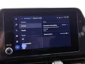 Toyota C-HR (2023) thumbnail 36