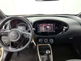 Toyota Aygo (2023) thumbnail 4