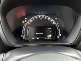 Toyota Aygo (2023) thumbnail 5
