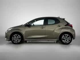 Toyota Yaris (2022) thumbnail 3