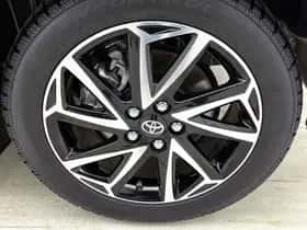 Toyota Yaris (2022) thumbnail 23