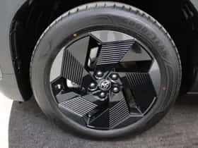 Toyota Urban_Cruiser (2026) thumbnail 5