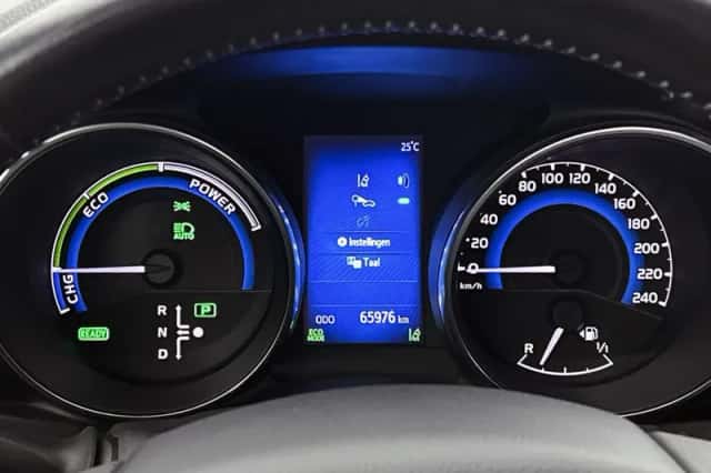 Toyota Auris (2017) thumbnail 5
