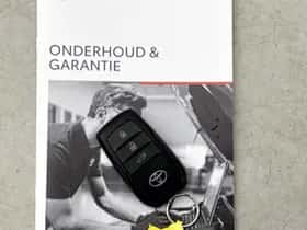 Toyota C-HR (2025) thumbnail 32