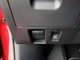 Toyota Highlander (2021) thumbnail 19