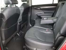Toyota Highlander (2021) thumbnail 39