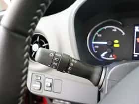 Toyota Yaris (2020) thumbnail 18