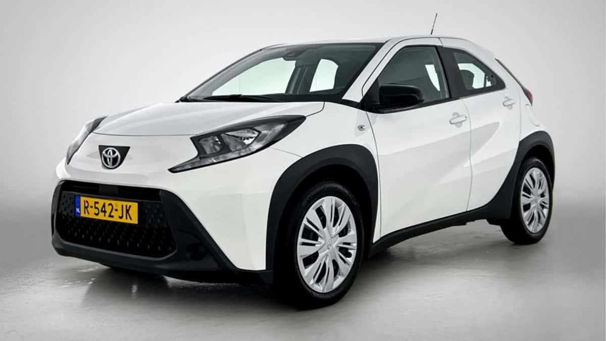 Toyota Aygo (2022) — foto 1