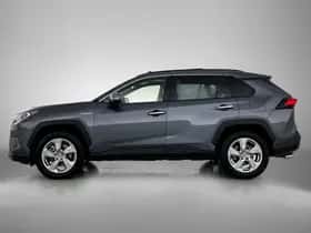 Toyota RAV4 (2020) thumbnail 3