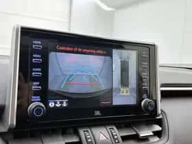 Toyota RAV4 (2020) thumbnail 8