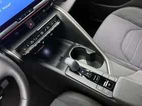 Toyota C-HR (2024) thumbnail 19