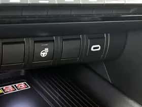 Toyota C-HR (2024) thumbnail 26