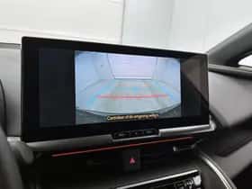 Toyota C-HR (2024) thumbnail 9