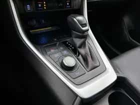 Toyota RAV4 (2022) thumbnail 11