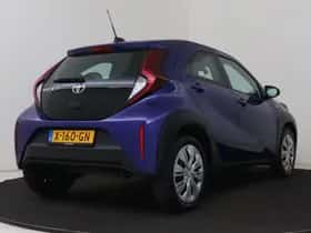 Toyota Aygo (2023) thumbnail 2