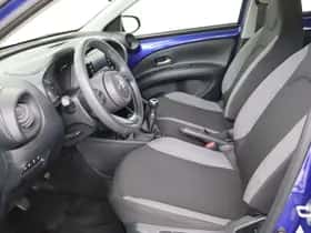 Toyota Aygo (2023) thumbnail 28