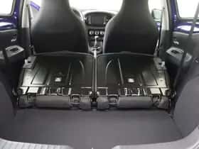 Toyota Aygo (2023) thumbnail 32