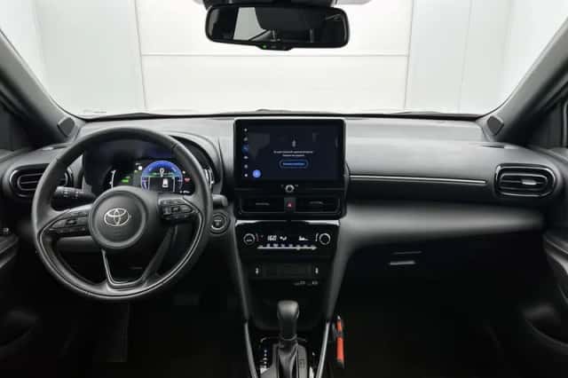 Toyota Yaris_Cross (2025) thumbnail 4