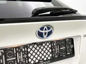 Toyota C-HR (2022) thumbnail 19