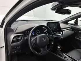 Toyota C-HR (2022) thumbnail 33