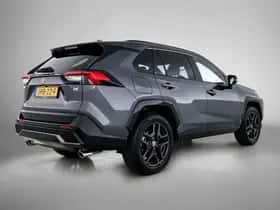Toyota RAV4 (2025) thumbnail 2