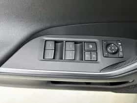 Toyota RAV4 (2025) thumbnail 22