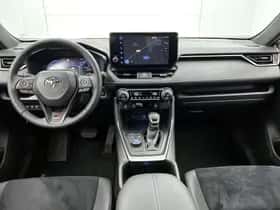 Toyota RAV4 (2025) thumbnail 4