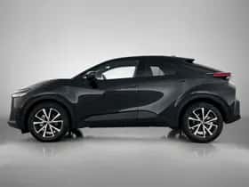 Toyota C-HR (2025) thumbnail 3