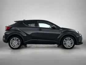 Toyota C-HR (2021) thumbnail 11