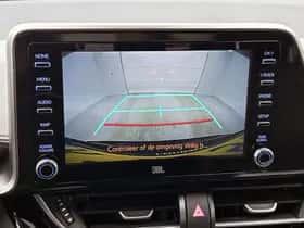 Toyota C-HR (2021) thumbnail 8