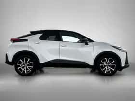 Toyota C-HR (2025) thumbnail 11
