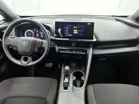 Toyota C-HR (2025) thumbnail 4