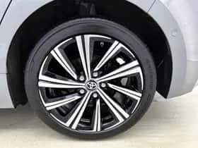 Toyota Corolla (2022) thumbnail 23