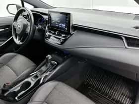 Toyota Corolla (2022) thumbnail 6