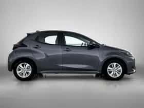 Toyota Yaris (2025) thumbnail 11