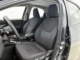 Toyota Yaris (2025) thumbnail 15