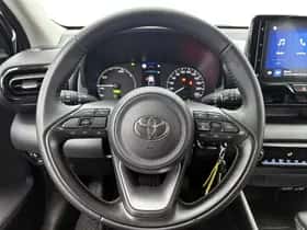 Toyota Yaris (2025) thumbnail 17