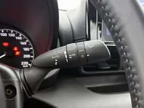 Toyota Yaris (2025) thumbnail 24