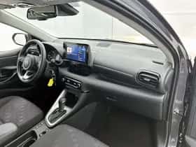 Toyota Yaris (2025) thumbnail 6