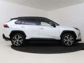 Toyota RAV4 (2025) thumbnail 15