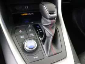 Toyota RAV4 (2025) thumbnail 23