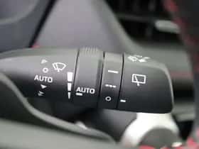 Toyota RAV4 (2025) thumbnail 9