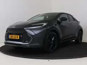 Toyota C-HR (2025) thumbnail 1