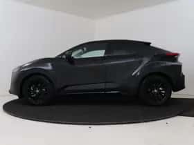 Toyota C-HR (2025) thumbnail 3
