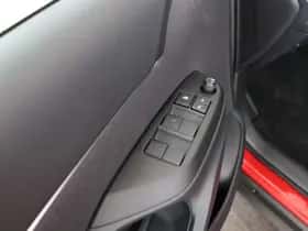 Toyota Yaris_Cross (2024) thumbnail 9