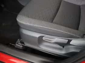 Toyota Yaris_Cross (2024) thumbnail 10