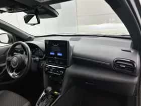 Toyota Yaris_Cross (2025) thumbnail 6