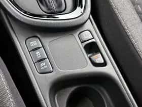 Toyota Yaris_Cross (2025) thumbnail 24
